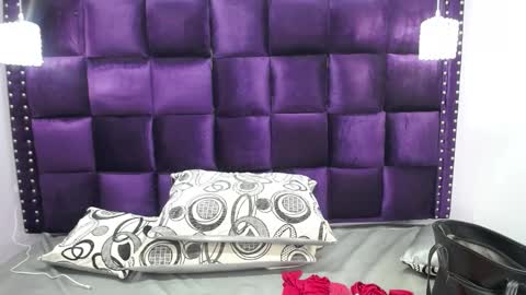 Snapshot of crazyonme chatting on 23, 1, 2025 diosalinda online show from 23, 1, 2025