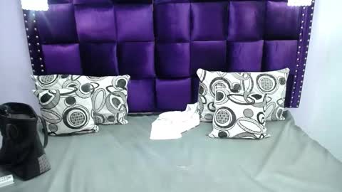 Snapshot of crazyonme chatting on 10, 3, 2025 diosalinda online show from 10, 3, 2025