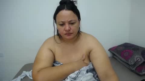 Snapshot of crazyonme chatting on 14, 9, 2025 diosalinda online show from 14, 9, 2025