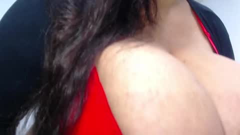 Snapshot of crazyonme chatting on 4, 12, 2025 diosalinda online show from 4, 12, 2025