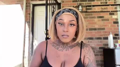 Snapshot of creame_sensation chatting on 21, 10, 2025 PHANTOMTARGARYENXXX online show from 21, 10, 2025