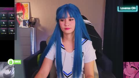 Snapshot of creammeow chatting on 14, 10, 2025 Alina online show from 14, 10, 2025