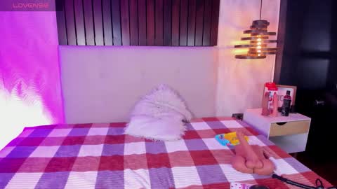creamy_angelo online show from 30, 10, 2025