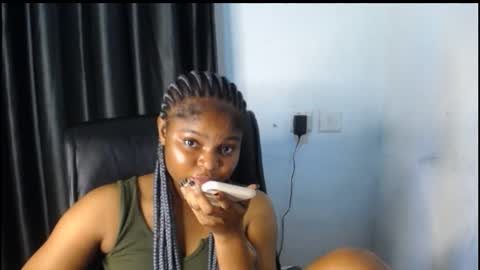 Snapshot of creamy_juicypussy chatting on 21, 9, 2025 Lady jasmine online show from 21, 9, 2025