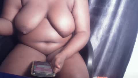 creamyposh1 online show from 21, 11, 2025