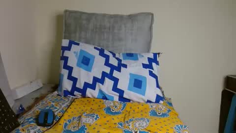 Taurus04 online show from 2, 2, 2025