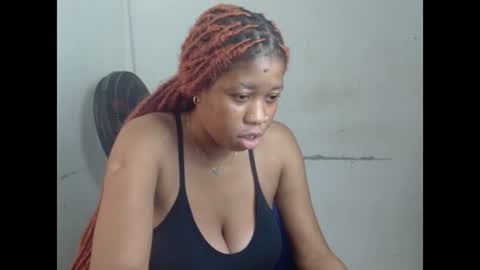 Snapshot of creamyxpussyx chatting on 29, 6, 2026 creamyxpussyx online show from 29, 6, 2026