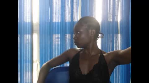 creamyxsugar online show from 19, 9, 2025