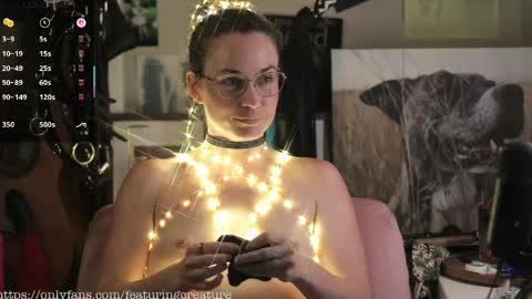 Snapshot of creature_marie chatting on 12, 5, 2026 Creature Marie online show from 12, 5, 2026