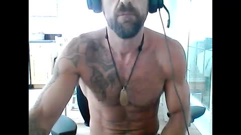 creatureofbeauty online show from 11, 9, 2025