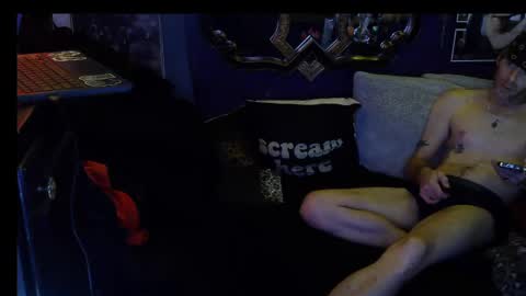 Snapshot of crescentx chatting on 28, 12, 2024 Damien Mourningstar online show from 28, 12, 2024