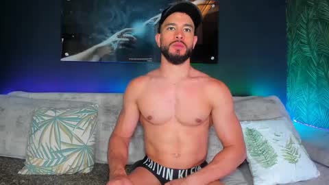 Snapshot of crhistian1_ chatting on 11, 3, 2025 CRHISTIAN online show from 11, 3, 2025