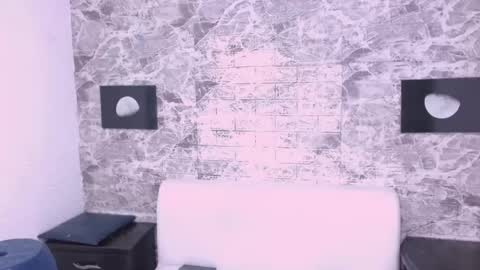 Snapshot of criisbrown_ chatting on 18, 11, 2025 CriisBrown online show from 18, 11, 2025