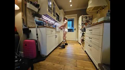 CrippledBottom online show from 16, 11, 2025