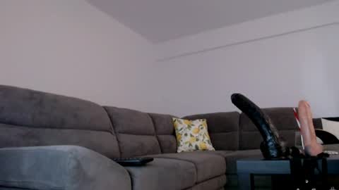 Snapshot of cris_tinne chatting on 1, 7, 2026 cris_tinne online show from 1, 7, 2026
