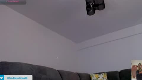 Snapshot of cris_tinne chatting on 29, 7, 2026 cris_tinne online show from 29, 7, 2026