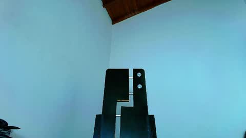 Cristopher online show from 8, 4, 2026