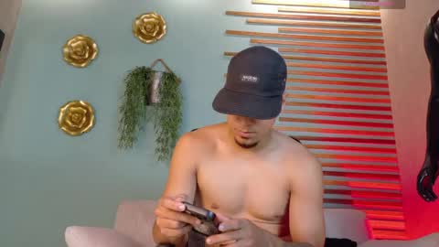 Snapshot of criss_hardcock_ chatting on 16, 5, 2026 criss_hardcock_ online show from 16, 5, 2026