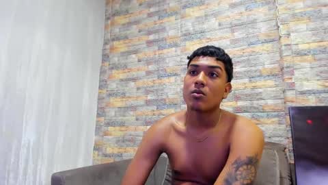 Snapshot of crissavage chatting on 20, 5, 2026 crissavage online show from 20, 5, 2026