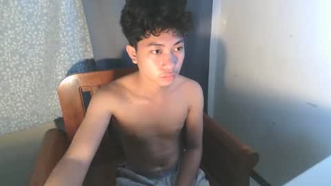 Snapshot of cristal1xox chatting on 10, 11, 2025 cristal1xox online show from 10, 11, 2025