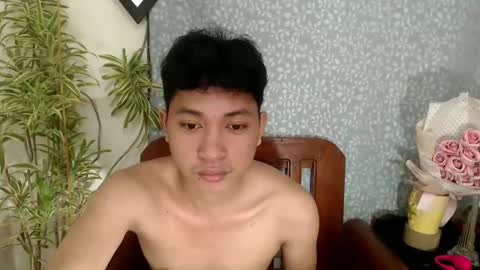 Snapshot of cristal1xox chatting on 1, 12, 2025 cristal1xox online show from 1, 12, 2025