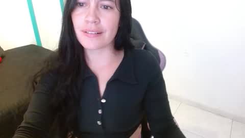 Snapshot of cristal541658 chatting on 2, 2, 2026 cristal541658 online show from 2, 2, 2026