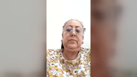 Snapshot of cristal_18xxx chatting on 20, 6, 2026 Cristal online show from 20, 6, 2026