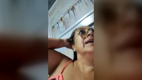 Snapshot of cristal_18xxx chatting on 7, 7, 2026 Cristal online show from 7, 7, 2026