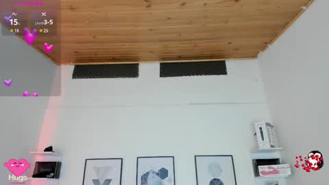 Cristal online show from 3, 3, 2025