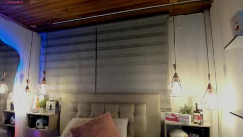 Cristal online show from 3, 10, 2025