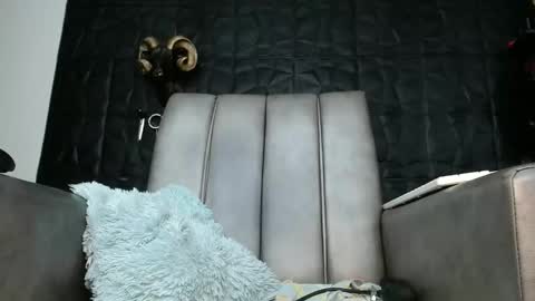 Snapshot of cristal_smith06 chatting on 28, 5, 2026 Hanna online show from 28, 5, 2026