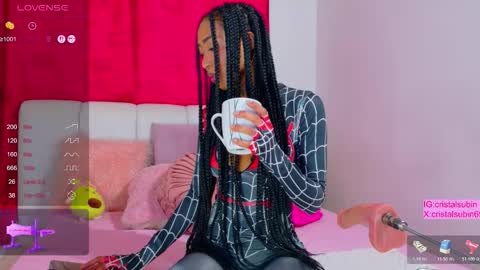 Snapshot of cristal_subin69 chatting on 17, 10, 2025 STEFANYIG cristalsubin online show from 17, 10, 2025