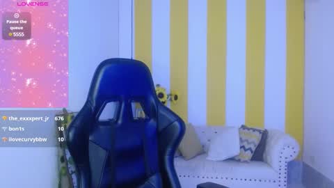 Snapshot of cristal_war chatting on 4, 1, 2025 Cristal online show from 4, 1, 2025