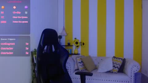 Snapshot of cristal_war chatting on 6, 1, 2025 Cristal online show from 6, 1, 2025