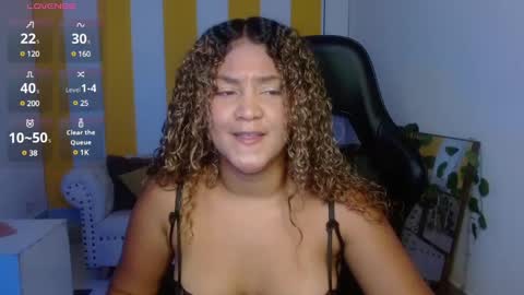 Snapshot of cristal_war chatting on 17, 2, 2025 Cristal online show from 17, 2, 2025