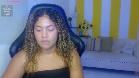 Snapshot of cristal_war chatting on 1, 3, 2025 Cristal online show from 1, 3, 2025