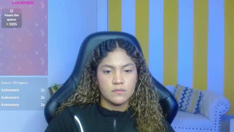 Snapshot of cristal_war chatting on 5, 3, 2025 Cristal online show from 5, 3, 2025