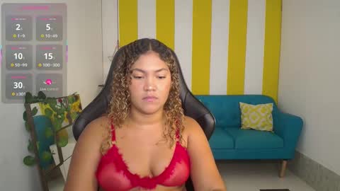 Snapshot of cristal_war chatting on 17, 9, 2025 Cristal online show from 17, 9, 2025