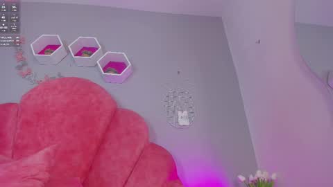 Snapshot of cristalcornner_ chatting on 23, 2, 2025 Nicole Connection time 220pm-910pmCol online show from 23, 2, 2025