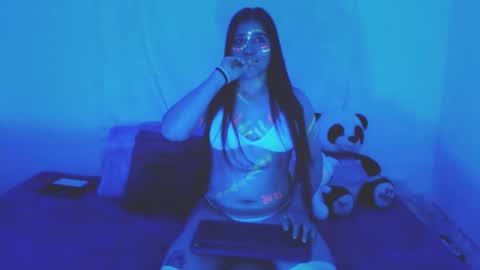 Cristal  online show from 25, 2, 2026