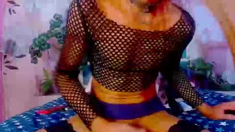 Snapshot of cristhy_huge_cockts chatting on 20, 9, 2025 cristhy_huge_cockts online show from 20, 9, 2025