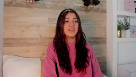 Snapshot of cristin_collins chatting on 17, 6, 2026 C R I S T I N online show from 17, 6, 2026