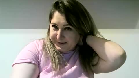 Snapshot of cristina20021991 chatting on 25, 10, 2025 cristina20021991 online show from 25, 10, 2025