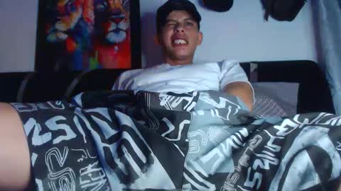 Snapshot of cristofer_dick5511 chatting on 23, 11, 2025 criistofer online show from 23, 11, 2025