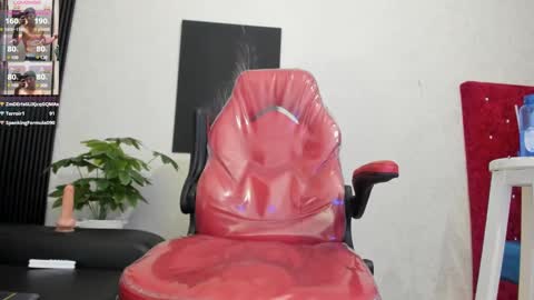 Snapshot of cristopher23_ chatting on 25, 1, 2025 cristopher23 online show from 25, 1, 2025