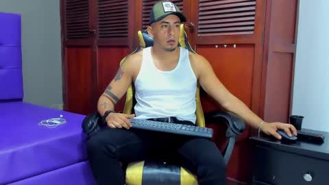 Say me Cris online show from 1, 2, 2025