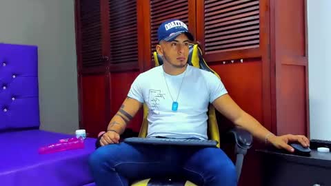 Say me Cris online show from 4, 2, 2025