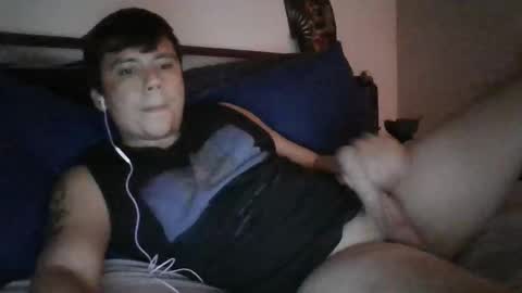 Snapshot of crisx3585 chatting on 8, 10, 2025 crisx3585 online show from 8, 10, 2025