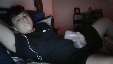 Snapshot of crisx3585 chatting on 6, 11, 2025 crisx3585 online show from 6, 11, 2025