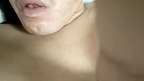 Snapshot of crizzy30 chatting on 8, 10, 2025 crizzy30 online show from 8, 10, 2025